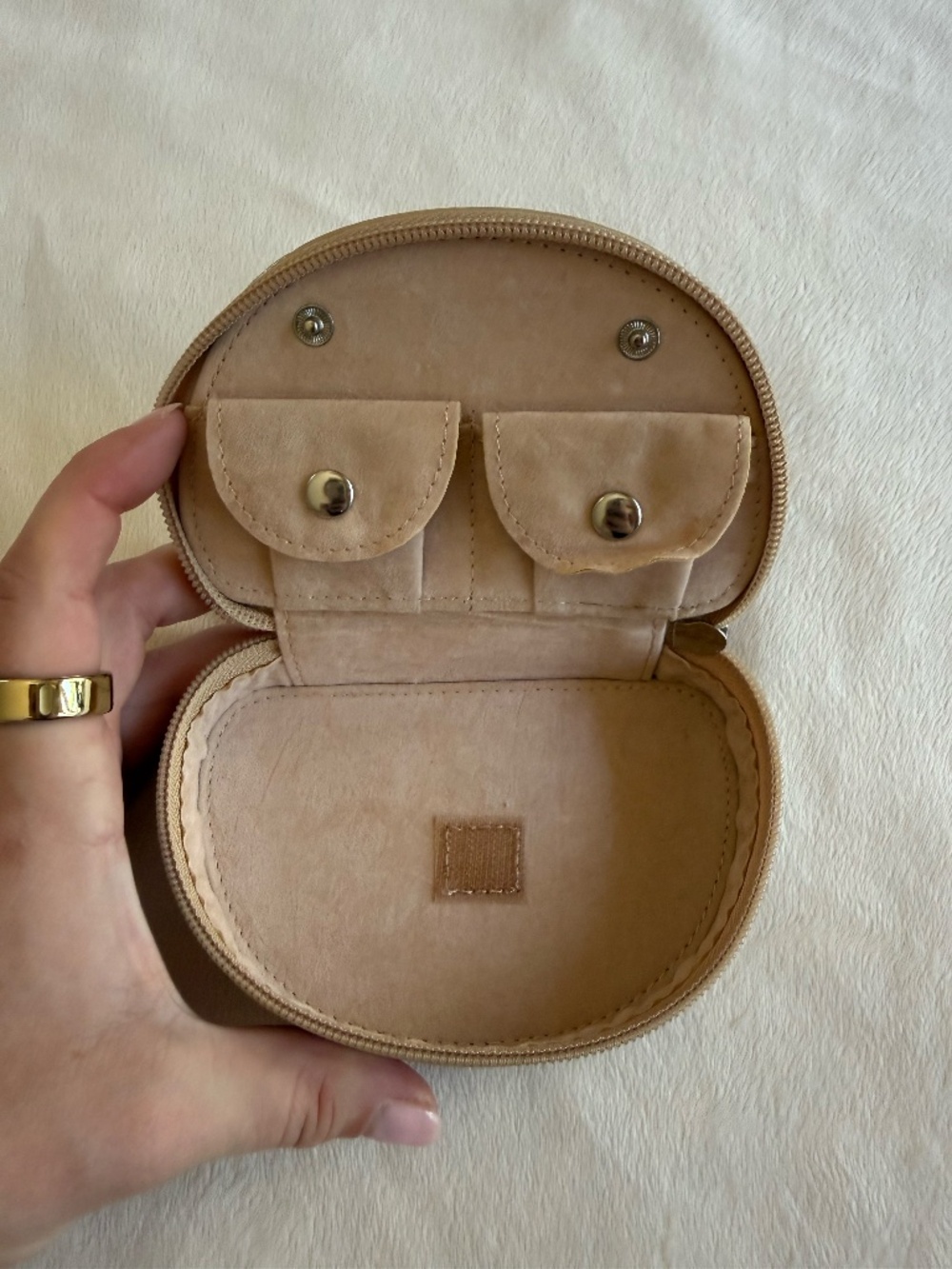 Danier Genuine Leather Beige Trinket / Jewelry Cosmetic Case Travel Case